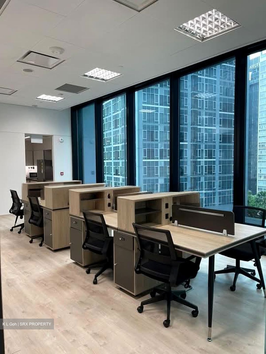 Harvey Road (D13), Office #582356091